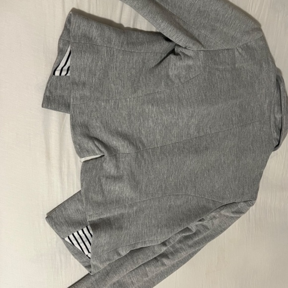 Gift from someone, never used. A little bit smaller than the size that I wear. - Picture 2 of 2